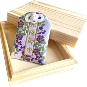 Amuleto Omamori Japonês Tradicional Feito à Mão para Proteção e Boa Sorte